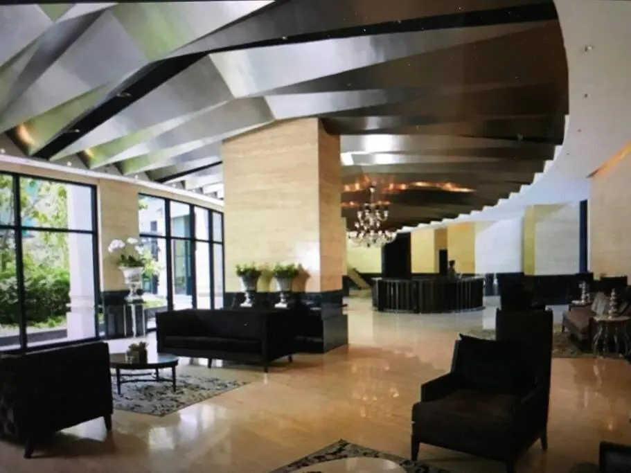 54F Studio Gramercy Wifi Netflix Free Use Of Gym Pool Sauna Manila