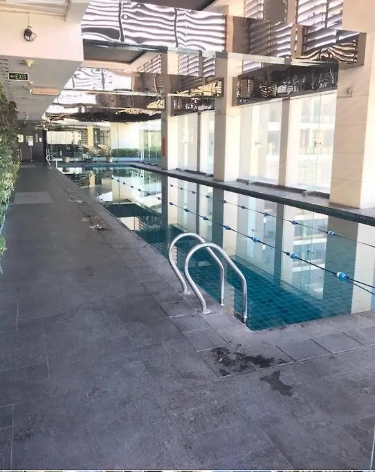 Apartment 54F Studio Gramercy Wifi Netflix Free Use Of Gym Pool Sauna Manila